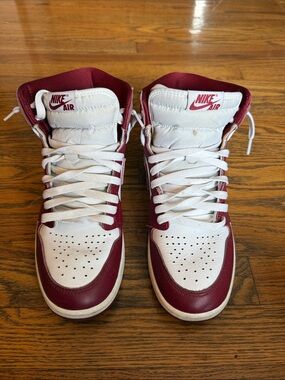 Jordan 1 Retro High OG Artisanal Team Red